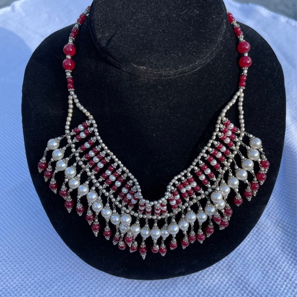 Red, White and Silver Beaded Choker Necklace - Picture 2 of 3
